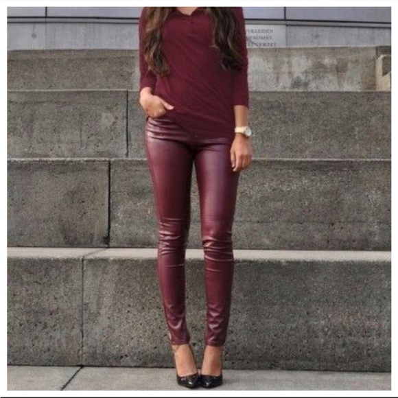 PLUS SIZE Leather Leggings - Picture 2 of 3